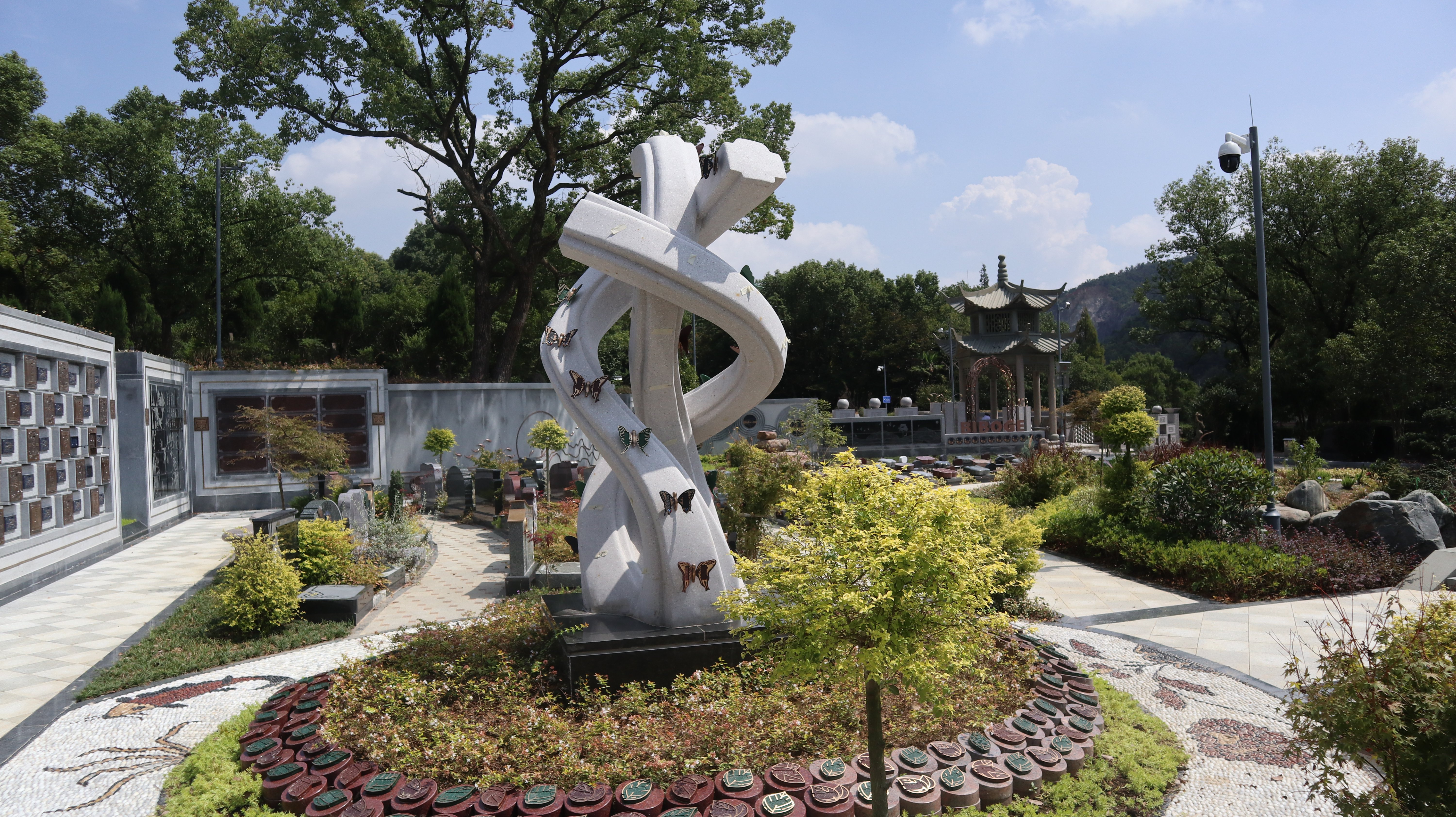 356体育在线以”微改造”引领老旧墓园走向绿色生态未来