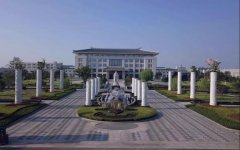 356体育在线人的一天