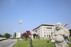 走进历史，感受名人魅力|品味名人雕塑的独特韵味